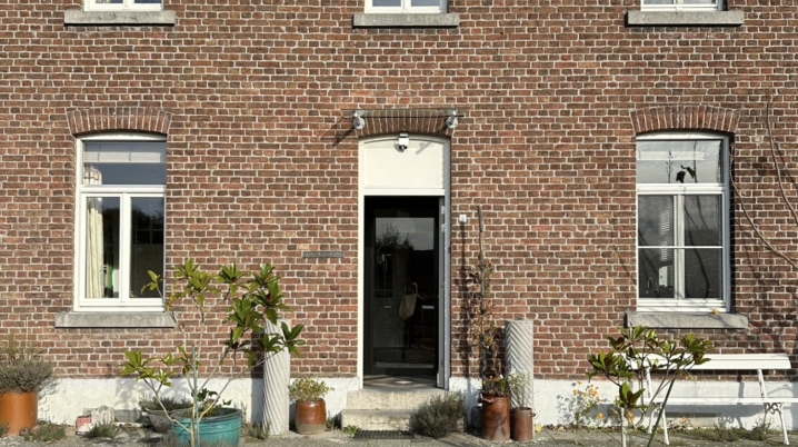 No.5 residency
